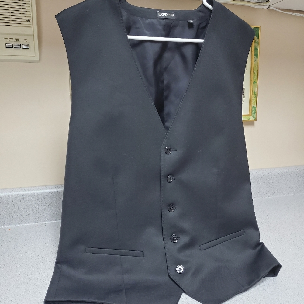 Express Vest
